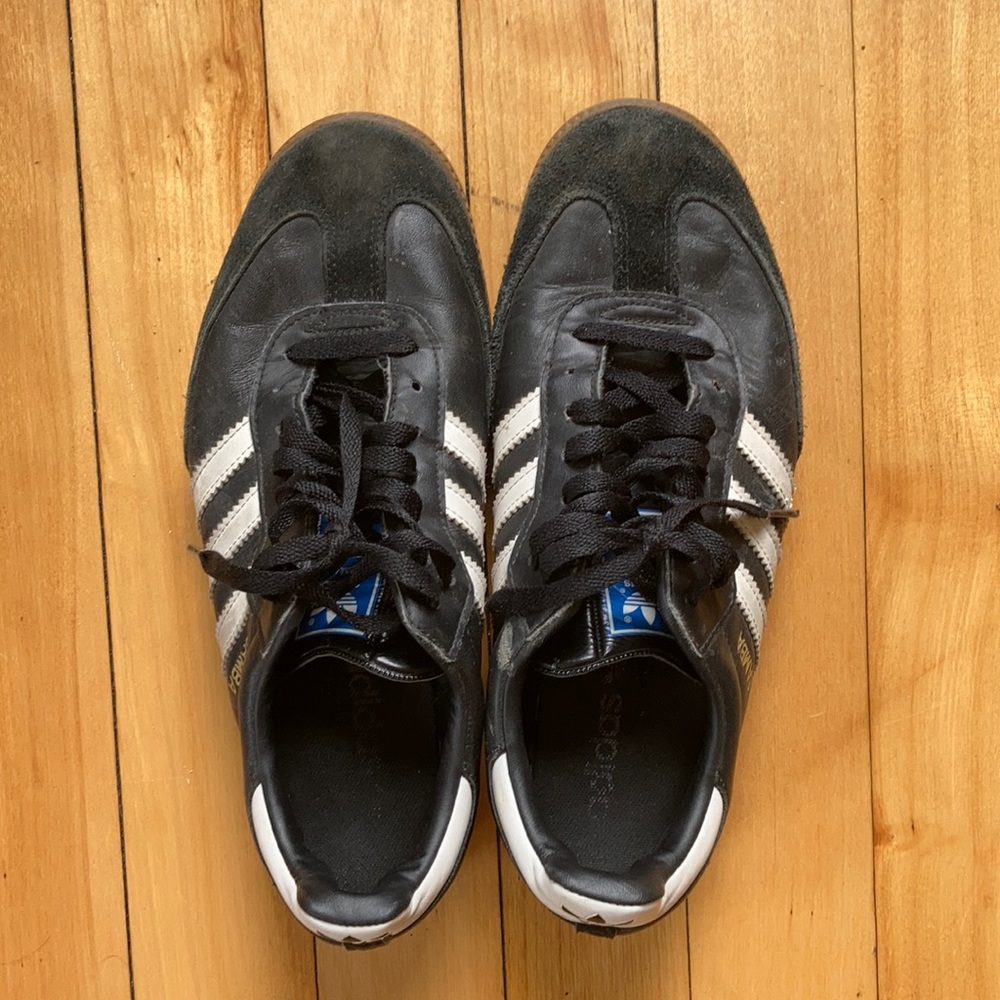 Adidas Sambas